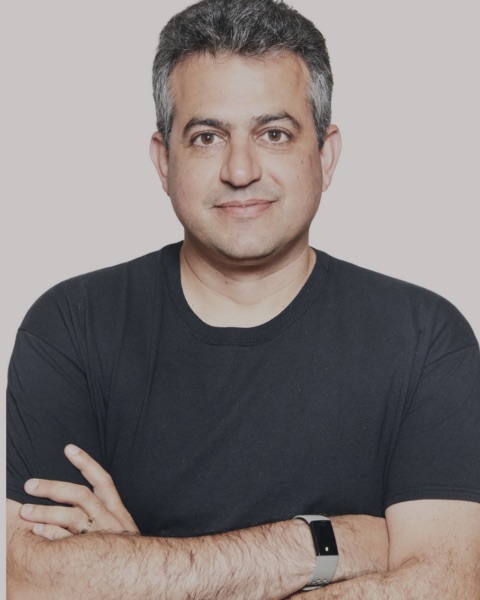 Rodrigo Baer